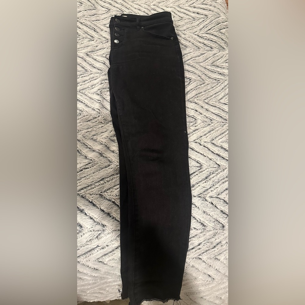 Loft Outlet black stretch jeans!